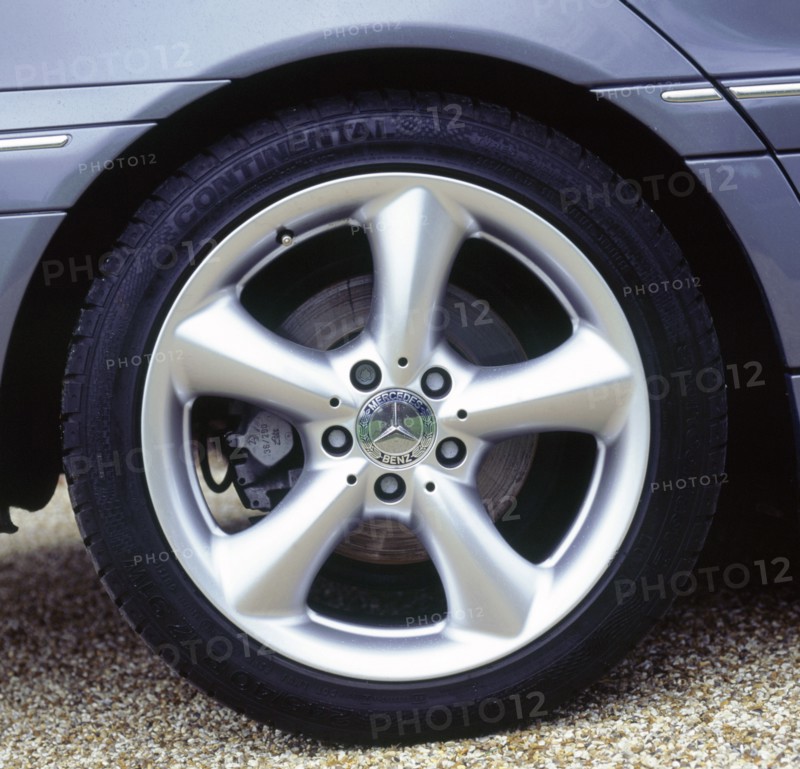 2004 Mercedes Benz C230 Kompressor. Artist: Unknown.