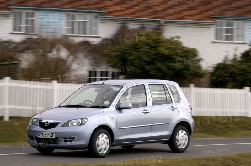 2005 Mazda 2 1.4D Antares. Artist: Unknown.