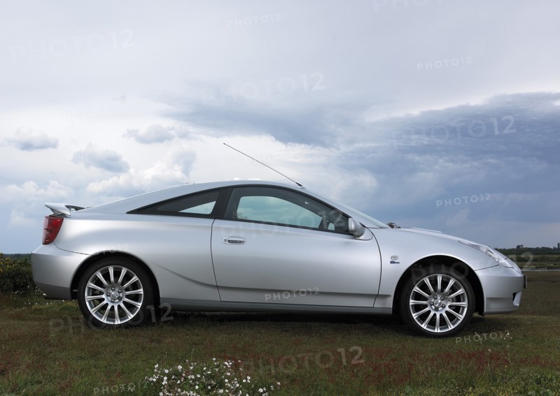 2004 Toyota Celica VVT-i Artist: Unknown.