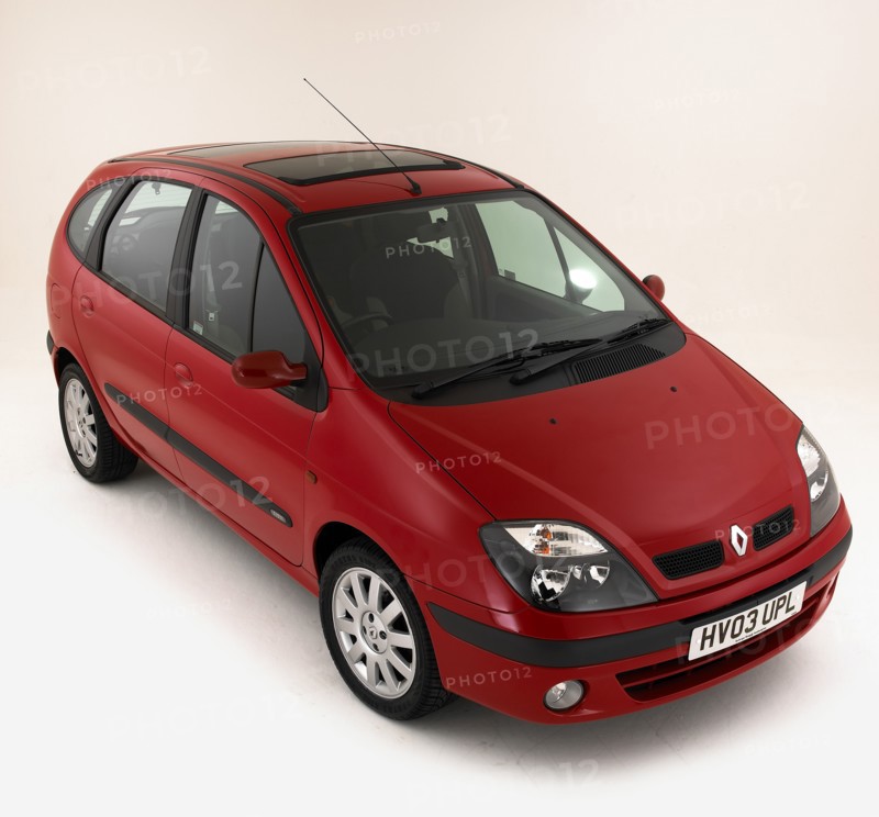 2003 Renault Scenic Artist: Unknown.