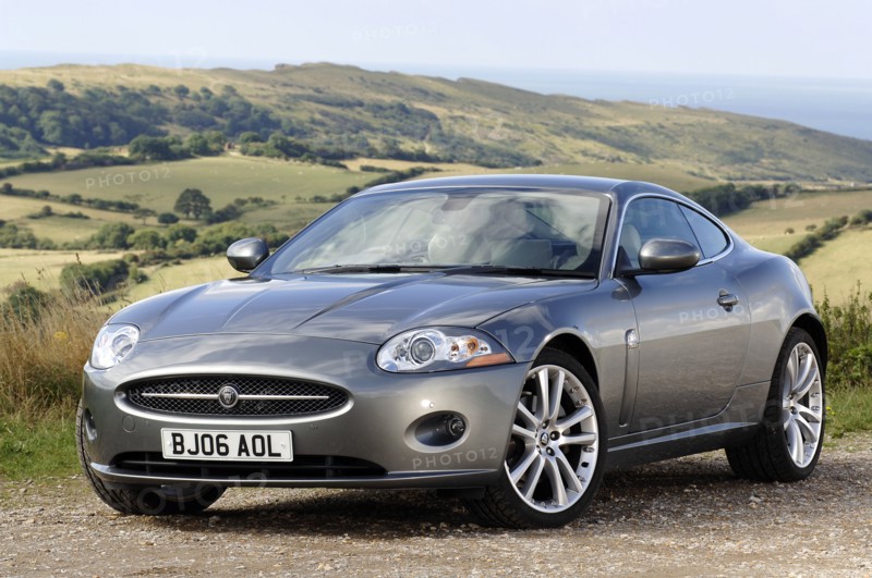 2006 Jaguar XK Artist: Unknown.