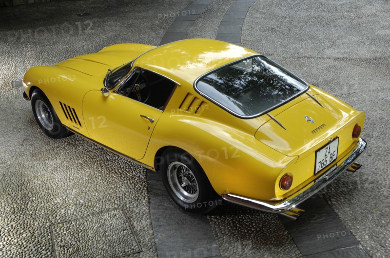 1966 Ferrari 275 GTB4 Artist: Unknown.