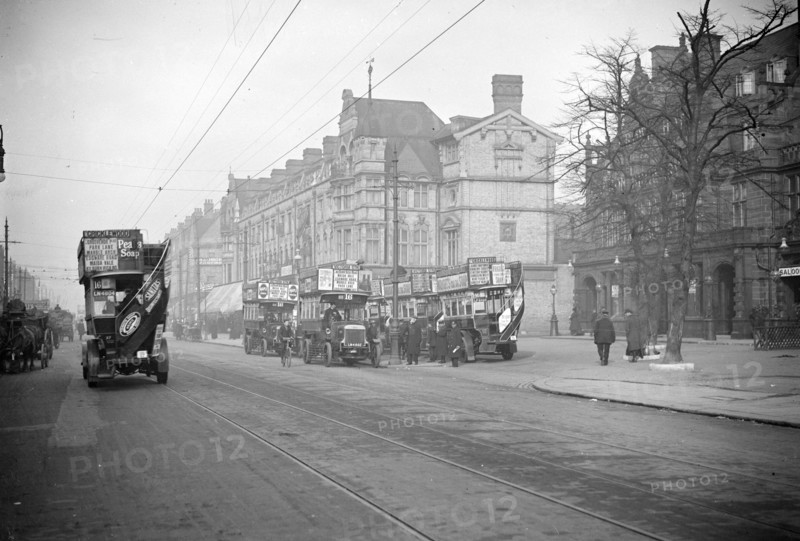 AEC B-type and Daimler MET buses, London. Artist: Bill Brunell.