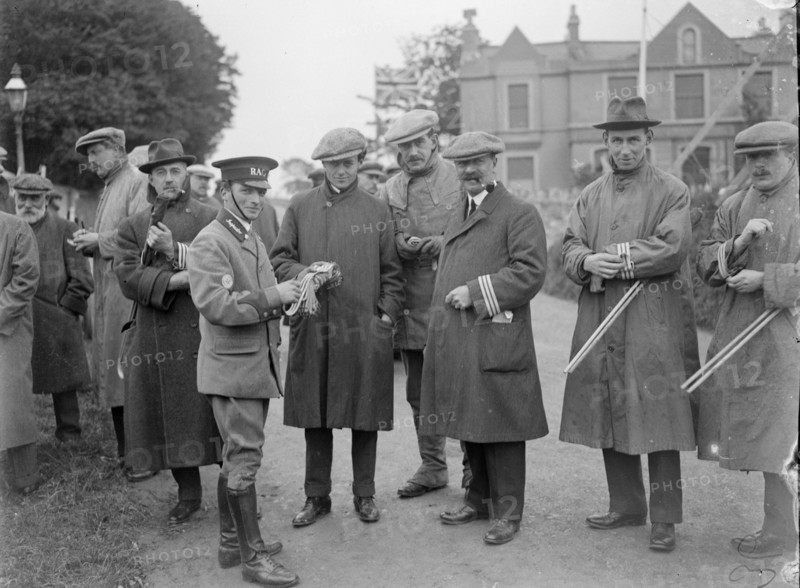 At the RAC TT race, Isle of Man, 10 June 1914. Artist: Bill Brunell.