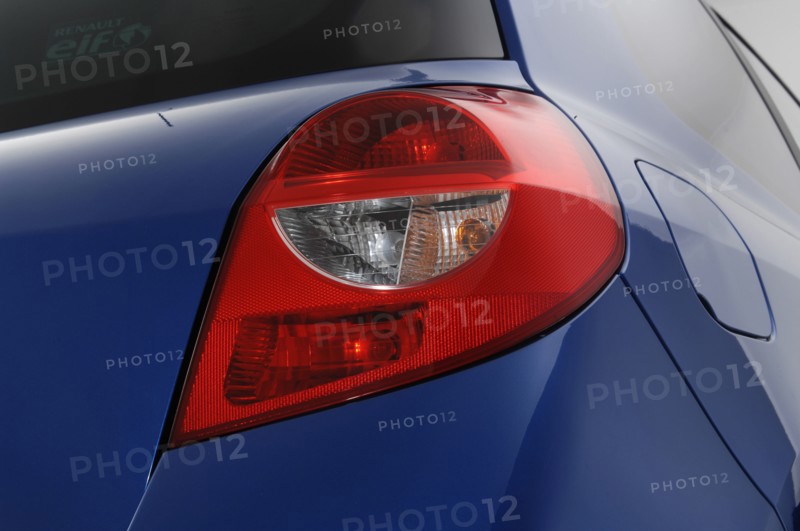 2007 Renault Clio. Artist: Unknown.