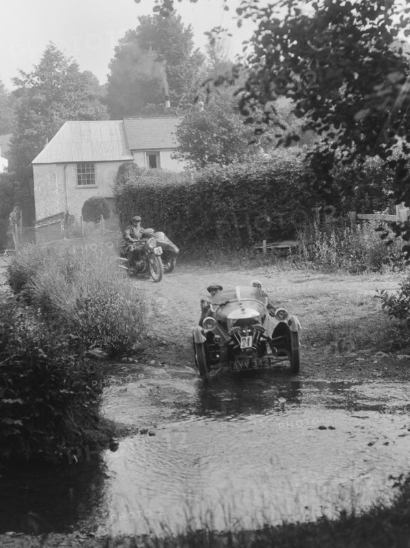 Morgan 3-wheeler, B&HMC Brighton-Beer Trial, Windout Lane, near Dunsford, Devon, 1934. Artist: Bill Brunell.