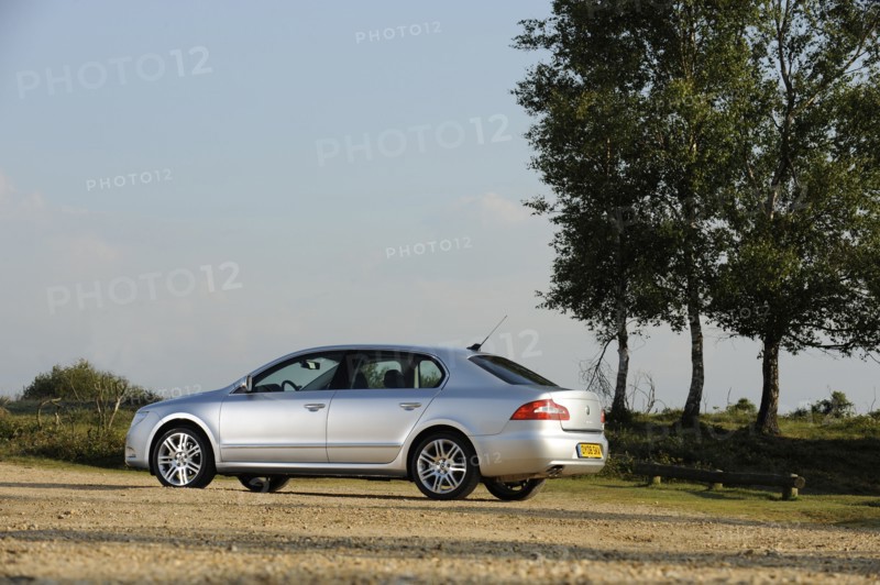 2008 Skoda Superb. Artist: Unknown.