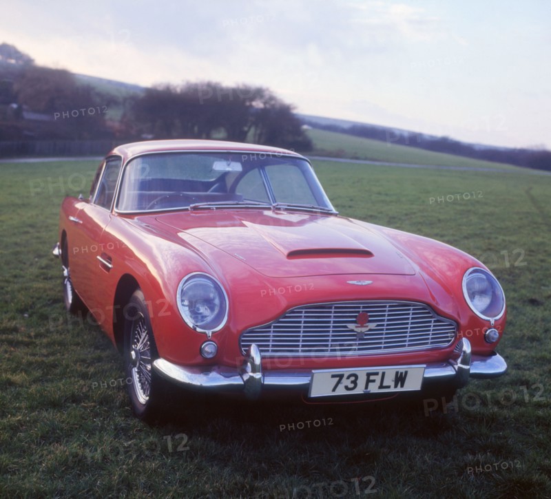 1963 Aston Martin DB4 GT. Artist: Unknown.