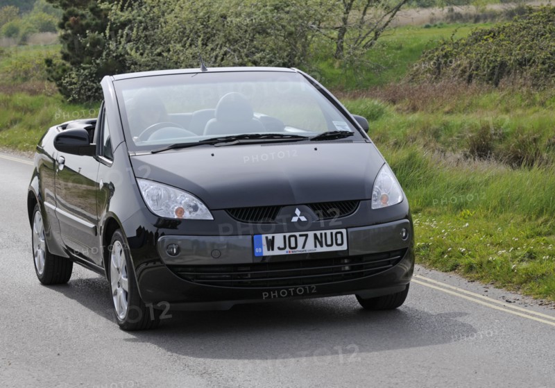 2007 Mitsubishi Colt CZC Cabriolet Artist: Unknown.