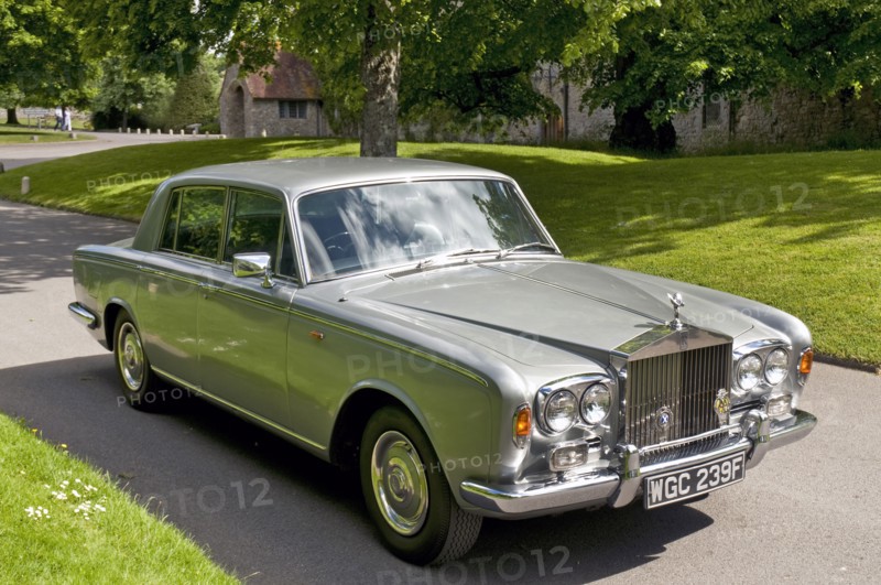 1968 Rolls Royce Silver Shadow Artist: Unknown.