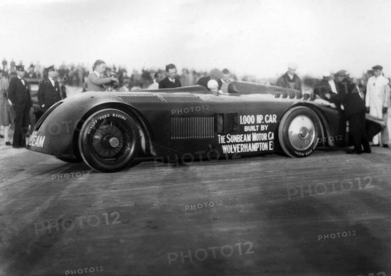 Sunbeam 1000hp World Land speed record attempt at Daytona 1927 Artist: Unknown.