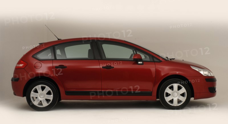 2007 Citroen C4 Artist: Unknown.