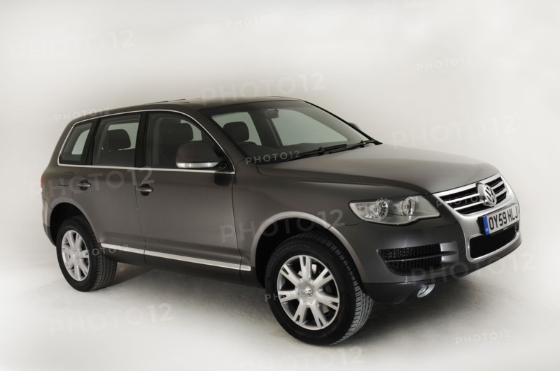 2009 Volkswagen Touareg V6 Tdi Artist: Unknown.