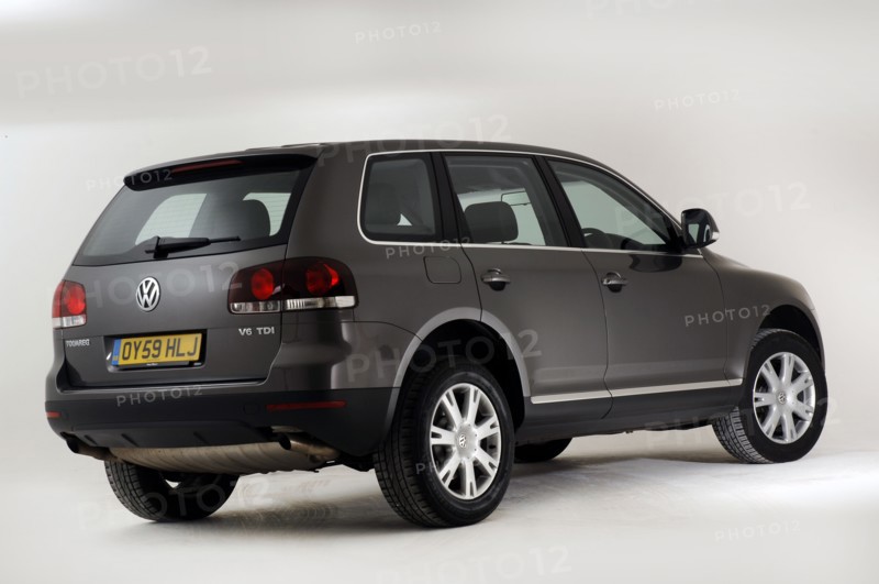 2009 Volkswagen Touareg V6 Tdi Artist: Unknown.
