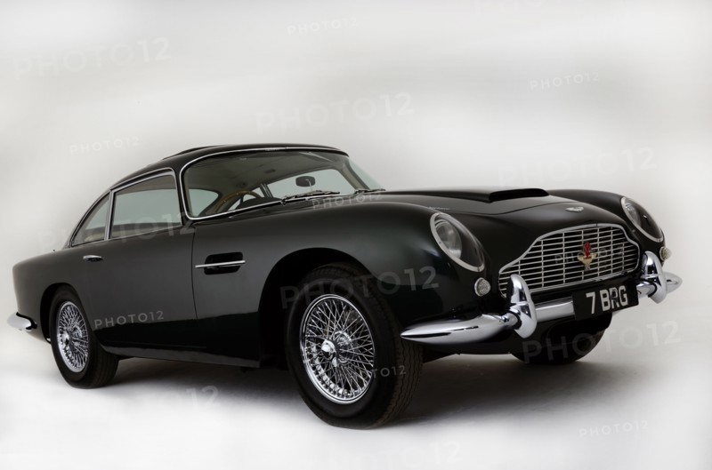 1963 Aston Martin DB4 GT Artist: Unknown.