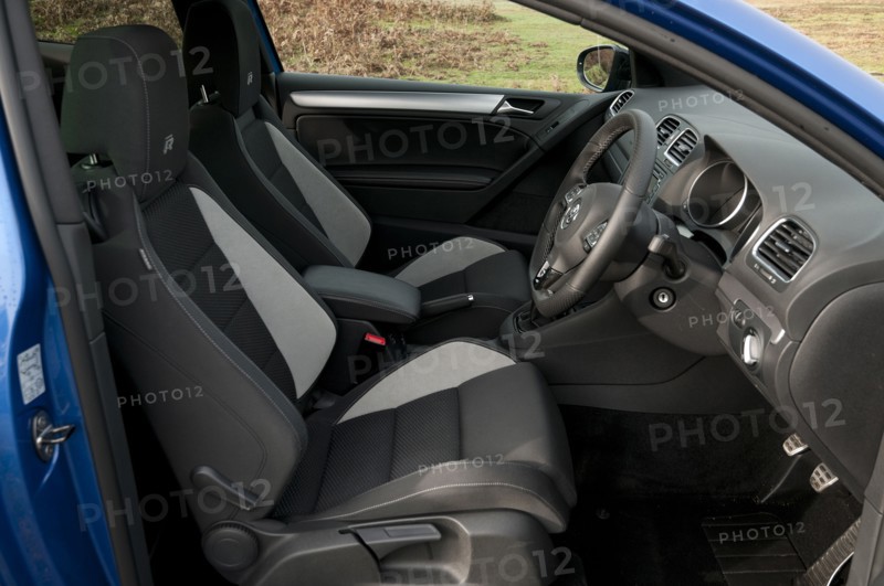 2011 Vokswagen Golf R Tsi Artist: Unknown.