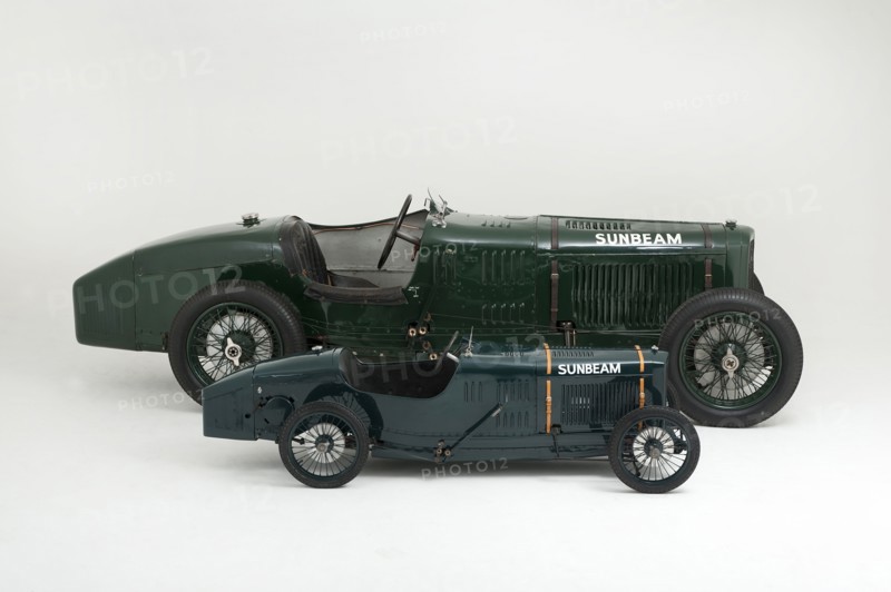 1924 Sunbeam Cub 2 litre with Sunbeam Cub Motorised child's pedal car replica Artist: Unknown.