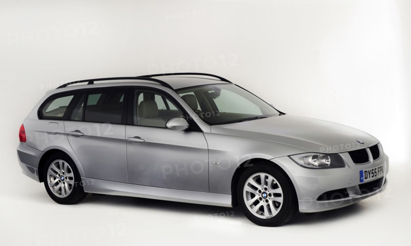 2005 BMW 320d Touring Artist: Unknown.