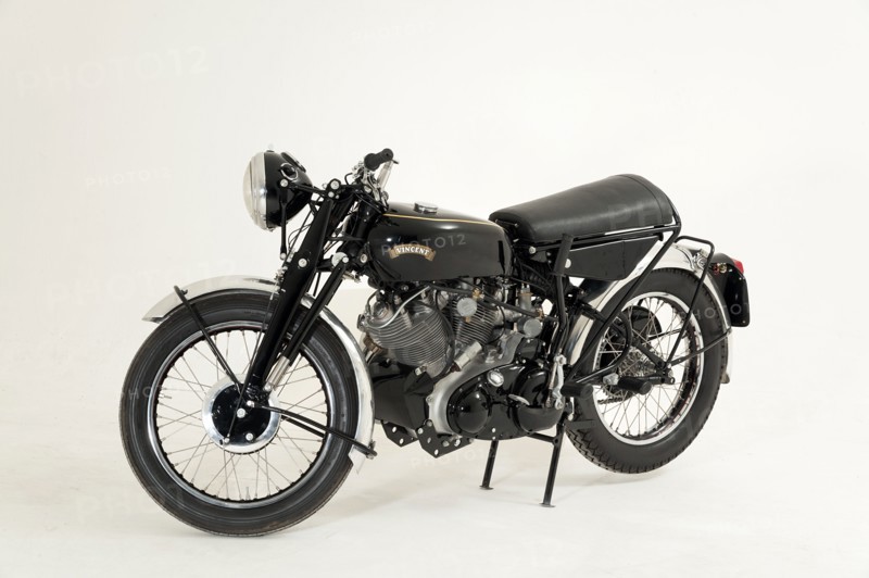 1958 Vincent Black Shadow Artist: Unknown.