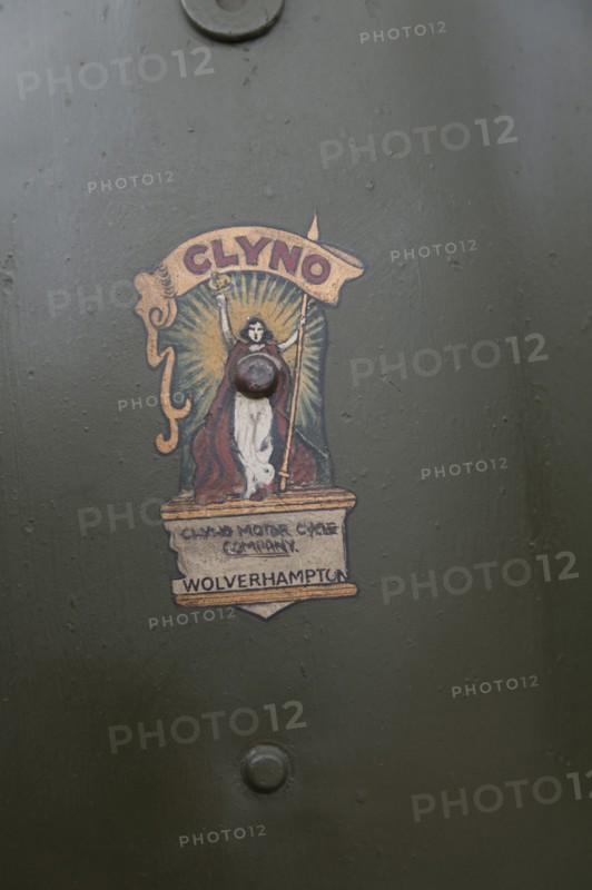 1917 Vickers Clyno Combination logo Artist: Unknown.