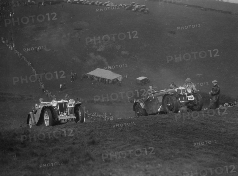 MG PA and MG J type competing in the MG Car Club Rushmere Hillclimb, Shropshire, 1935. Artist: Bill Brunell.