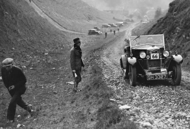 Riley of CJ Johannson competing in the MCC Sporting Trial, Litton Slack, Derbyshire, 1930. Artist: Bill Brunell.
