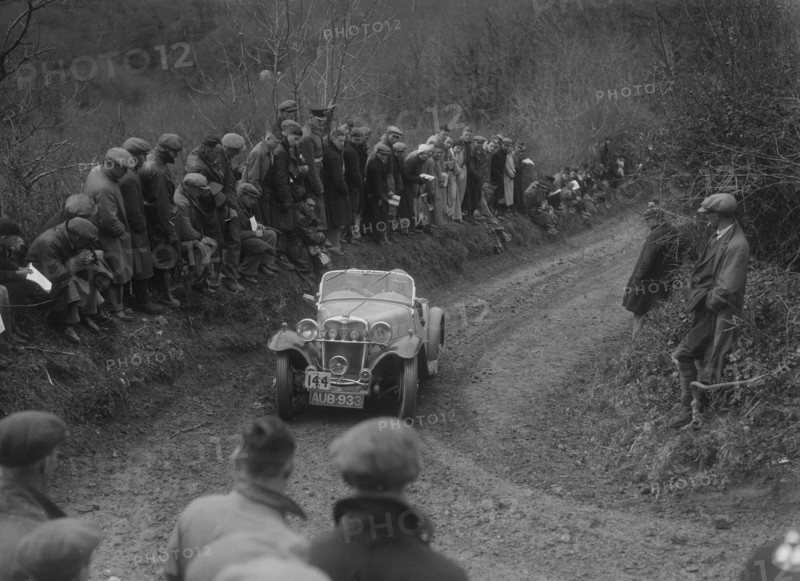 Singer Le Mans of JW Rowden competing in the MCC Lands End Trial, 1935. Artist: Bill Brunell.