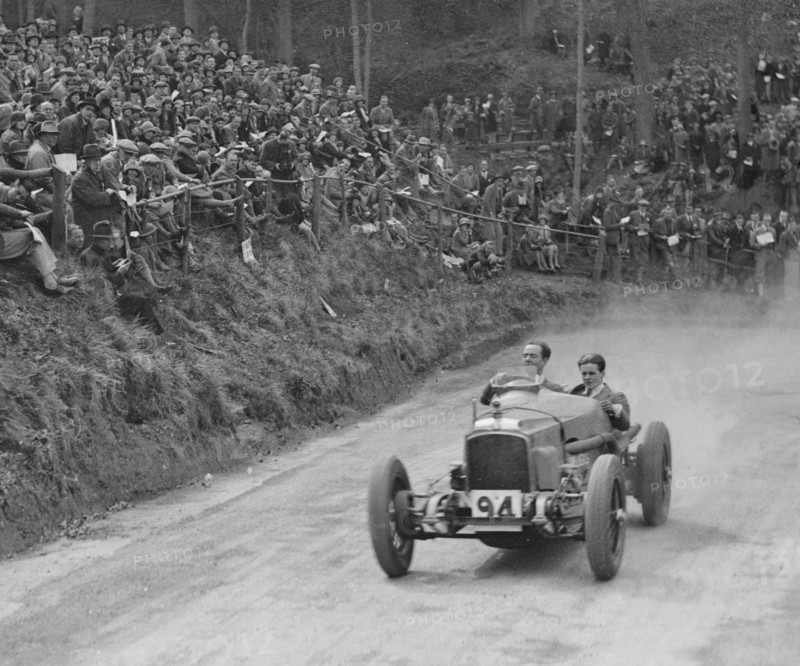 Vauxhall 30/98 competing in the Shelsley Walsh Amateur Hillclimb, Worcestershire, 1929. Artist: Bill Brunell.