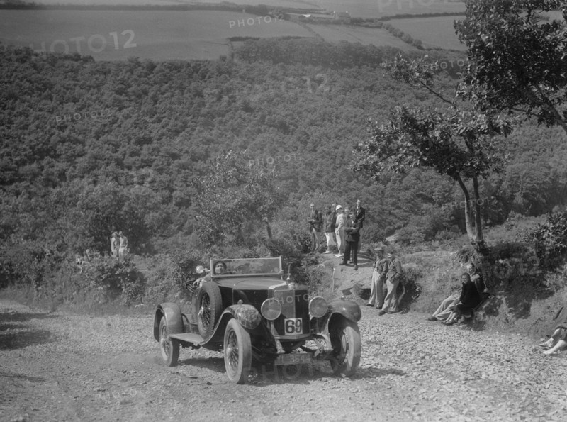 Alfa Romeo RL competing in the Mid Surrey AC Barnstaple Trial, Beggars Roost, Devon, 1934. Artist: Bill Brunell.