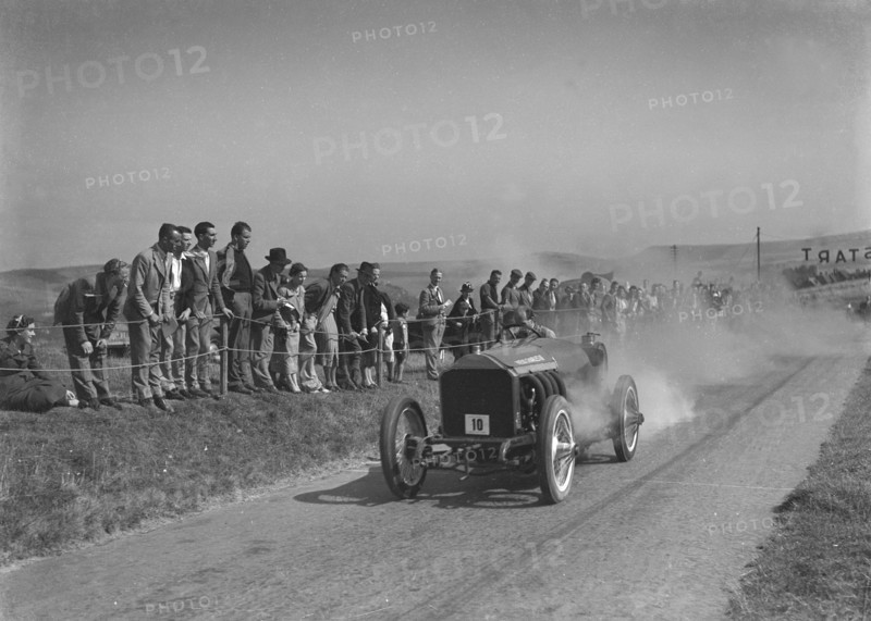 Vieux Charles Trois, Lorraine-Dietrich of RGJ Nash, Bugatti Owners Club Lewes Speed Trials, 1937. Artist: Bill Brunell.