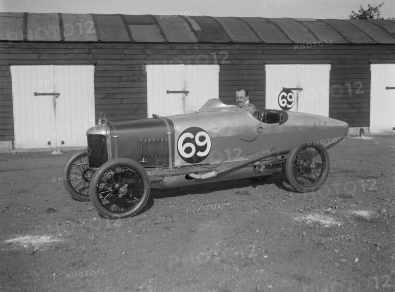 GC Stead in his AC 5 at the JCC 200 Mile Race, Brooklands, Surrey, 1921. Artist: Bill Brunell.