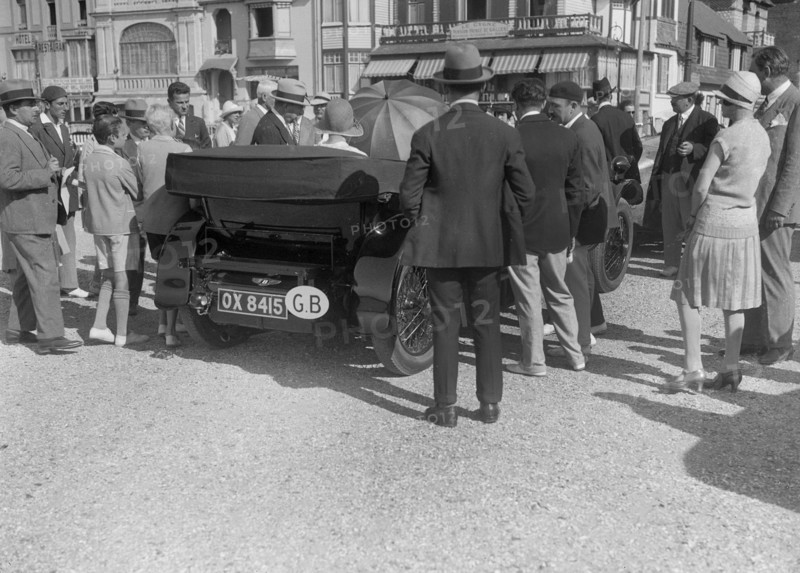 Bentley 4-seater of SK Thornley, Boulogne Motor Week, France, 1928. Artist: Bill Brunell.