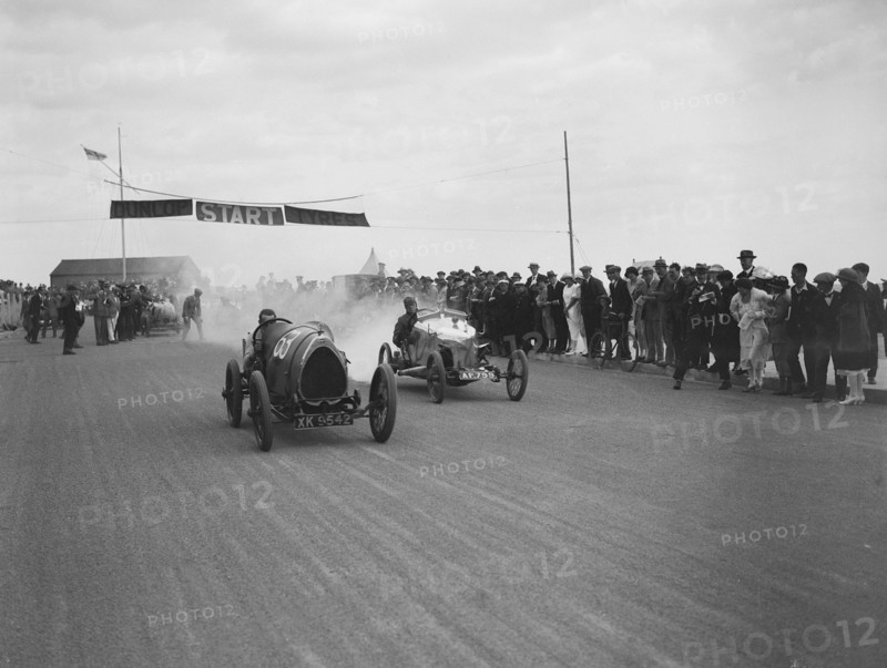 Bugatti of Leon Cushman racing at the Southsea Speed Carnival, Hampshire. 1922. Artist: Bill Brunell.