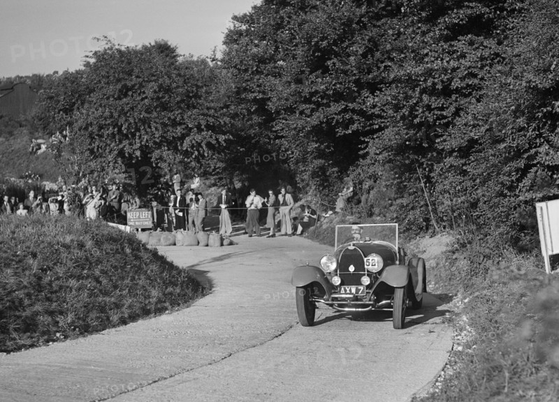 Bugatti Type 43 of GM Crozier competing in the VSCC Croydon Speed Trials, 1937. Artist: Bill Brunell.