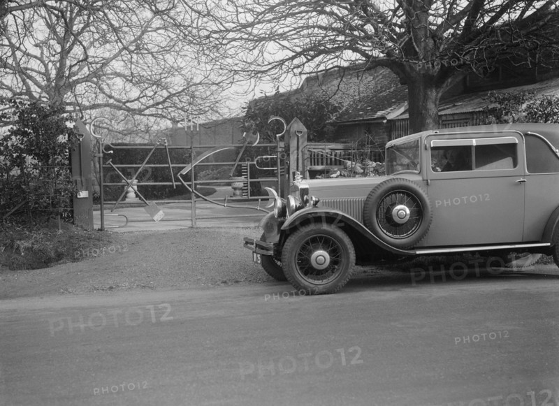 Morris Oxford 6 special coupe, 1930. Artist: Bill Brunell.