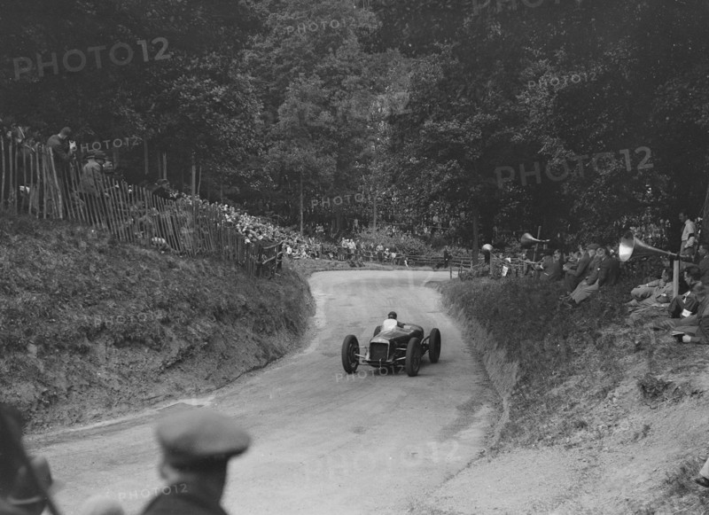 Delage of JC Davis competing in the MAC Shelsley Walsh Hill Climb, Worcestershire, 1932. Artist: Bill Brunell.