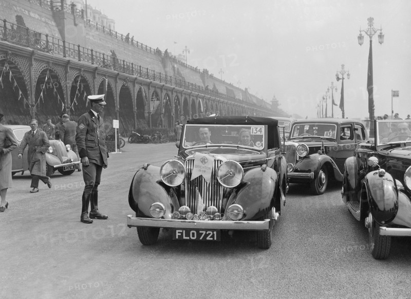 Jaguar SS of TH Bridgewater at the RAC Rally, Brighton, Sussex, 1939. Artist: Bill Brunell.