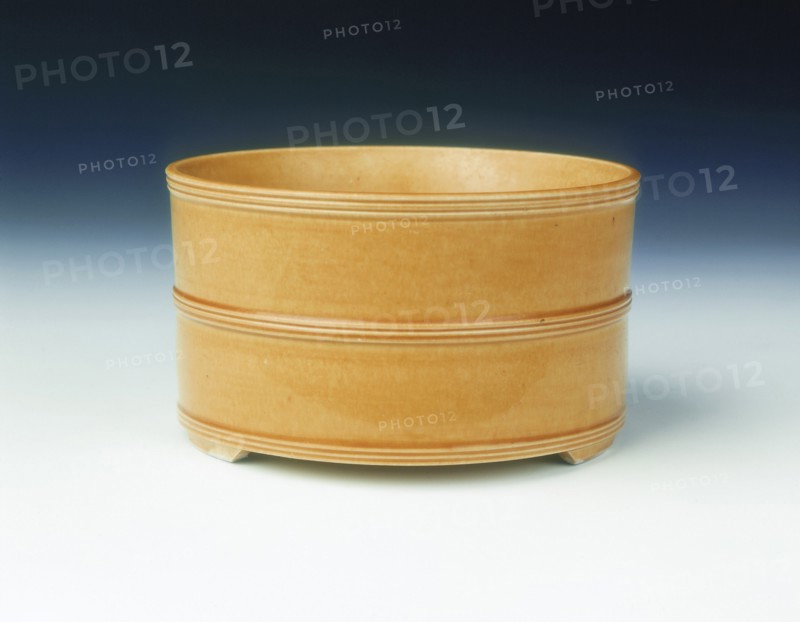 Imperial yellow glazed censer, Transitional or Kangxi period, Qing dynasty, China, 17th century. Artist: Unknown