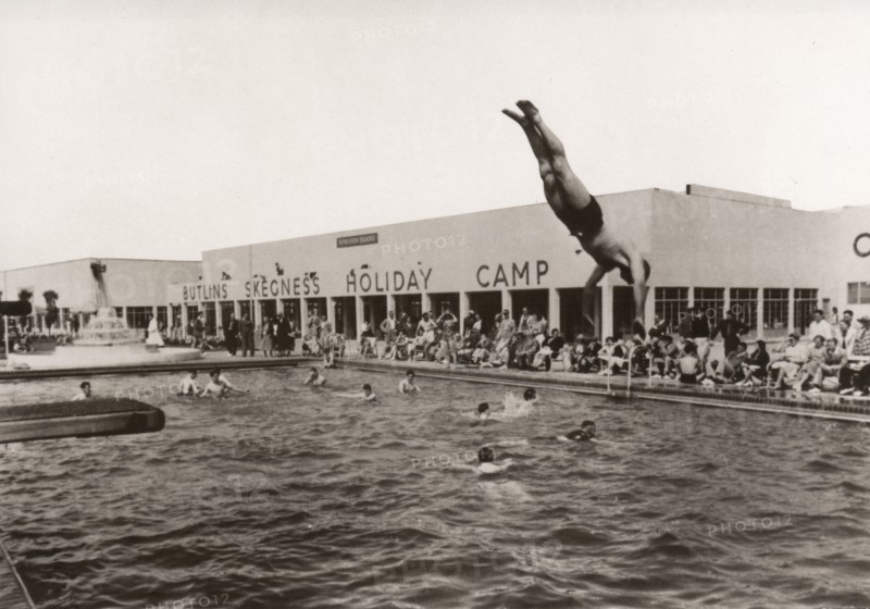 Open air swimming pool at Butlins, Skegness, Lincolnshire, 1936. Artist: Unknown