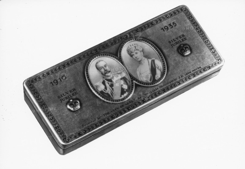 Commemorative tin, George V, Rowntree Factory, York, Yorkshire, 1935. Artist: Unknown