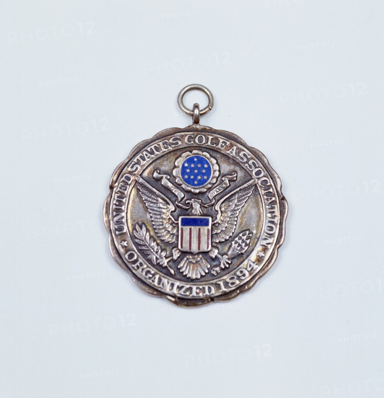 Silver contestants medal, USGA Amateur Championship, 1894. Artist: Unknown