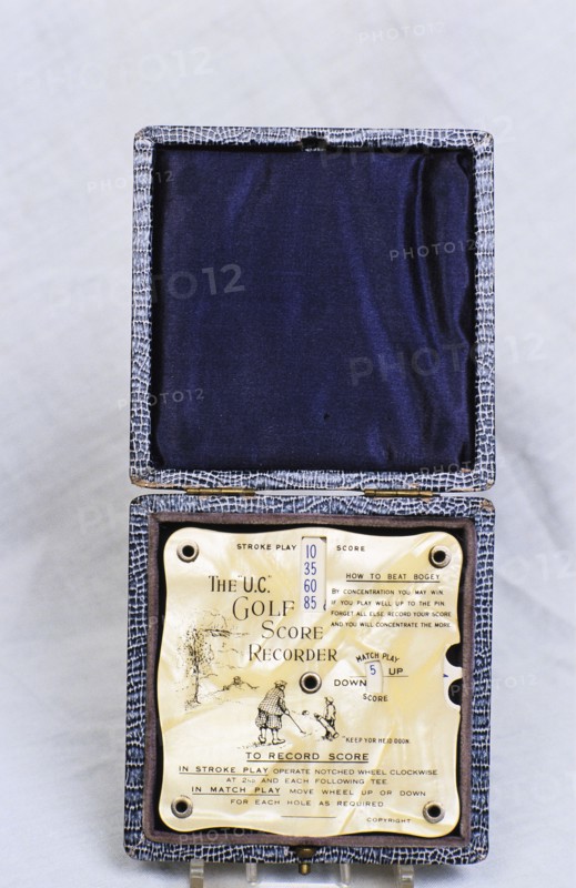 The 'UC' golf score recorder, c1900. Artist: Unknown