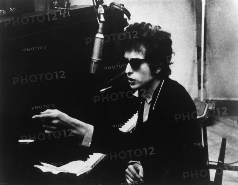 Bob Dylan (1941- ), American musician. Artist: Unknown
