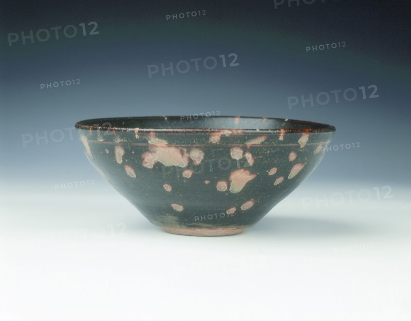 Jizhou bowl with stylised open flower, Yuan dynasty, China, late 13th-early 14th century. Artist: Unknown