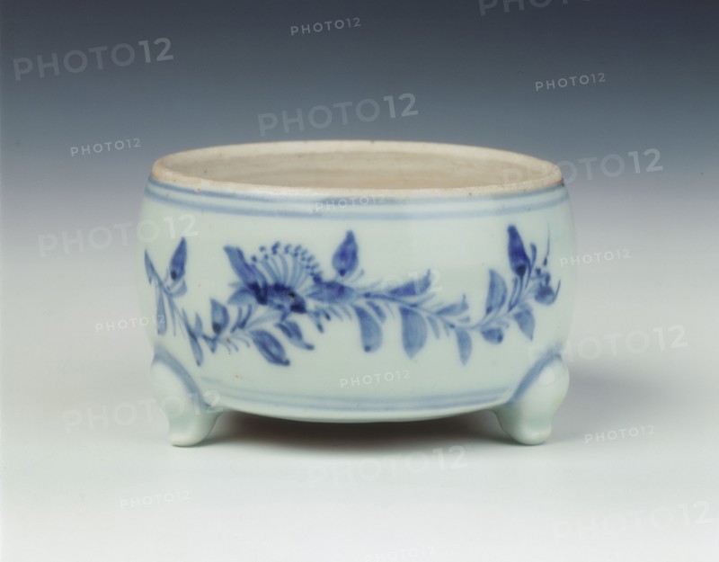 Blue and white tripod censer, Ming dynasty, China, 1467-1485. Artist: Unknown