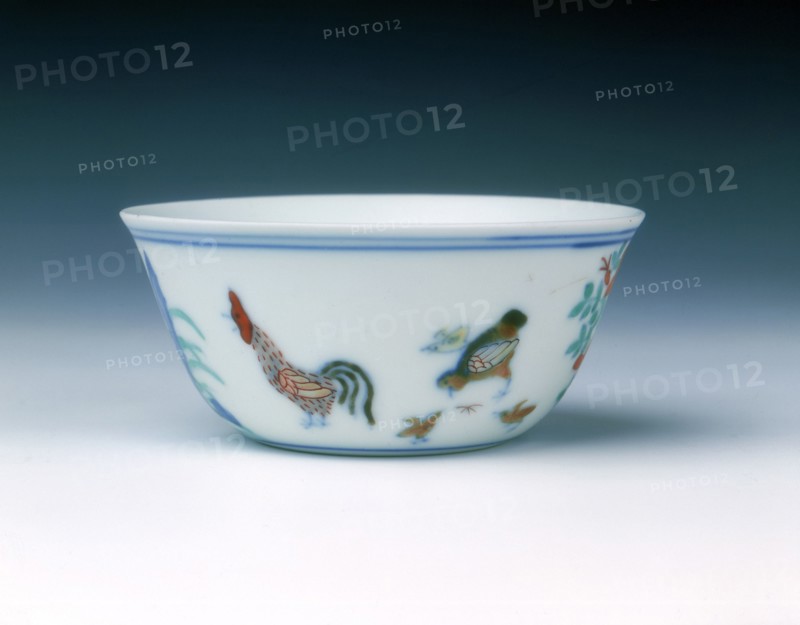 Chicken cup with doucai enamels, late Kangxi period, Qing dynasty, China, 1700-1722. Artist: Unknown