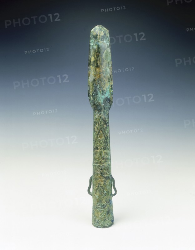 Bronze spearhead, Western Zhou-early Eastern Zhou dynasty, China, 8th century BC. Artist: Unknown