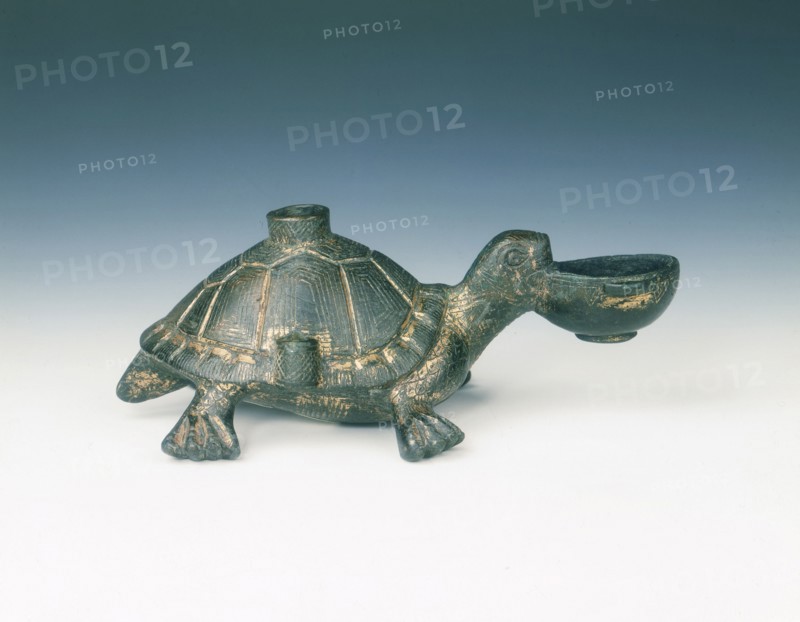 Gilt bronze lamp in the form of a tortoise, Six Dynasties period, China, 4th-5th century. Artist: Unknown