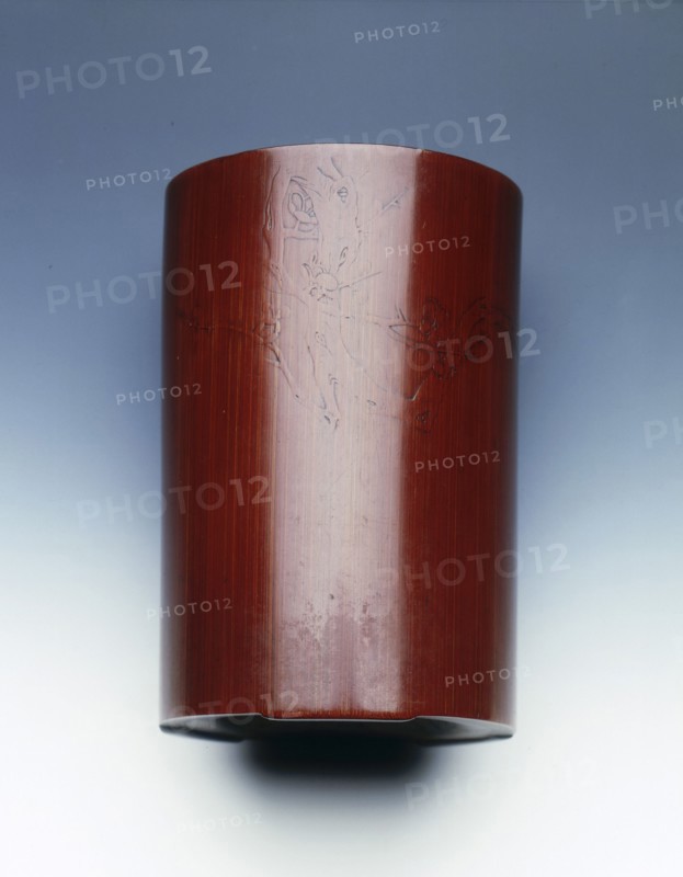 Decorated bamboo brushpot, China, mid 17th century. Artist: Pu Cheng