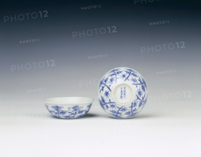 Pair of blue and white dated bowls, China, early 20th century. Artist: Unknown
